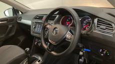 Volkswagen Tiguan 1.4 TSi 125 SE Nav 5dr Petrol Estate